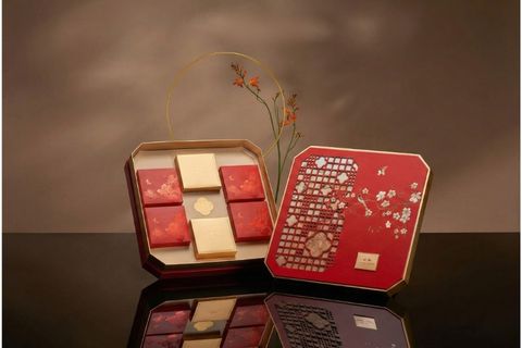 Thiết kế hộp gấp gọn giúp tiết kiệm không gian lưu kho khi in hộp quà tết số lượng lớn.