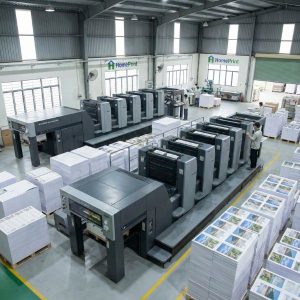 Toàn cảnh xưởng in trực tiếp quy mô lớn của HomePrint với hệ thống máy in Offset hiện đại tại Cầu Giấy, Hà Nội.