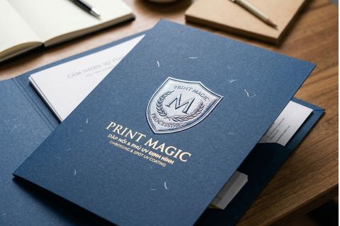 Kỹ thuật dập nổi và phủ UV khi in bộ nhận diện thương hiệu