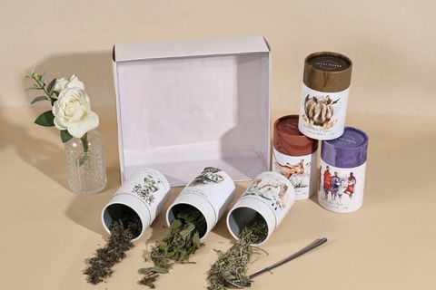 Thiết kế đồ họa liền mạch trên bề mặt hộp giấy trụ tròn