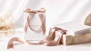 Nghệ Thuật Thu Hút Khách Hàng Bằng Túi Giấy Dây Ruy Băng